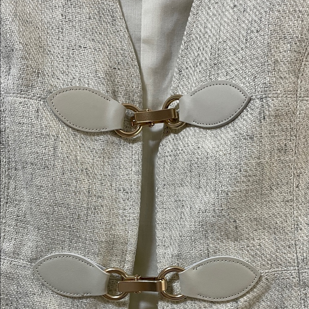 Torn by Ronny Kobo Bernadette Cream Sleeveless V-Neck Top w/ Decorative Closures - Picture 9 of 17